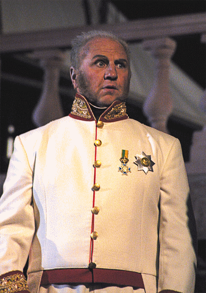Heinz Maraun als Frst Ypsheim-Gindelbach in der Operette "Wiener Blut"